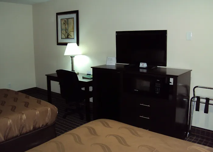 Hotel Quality Area Carbondale