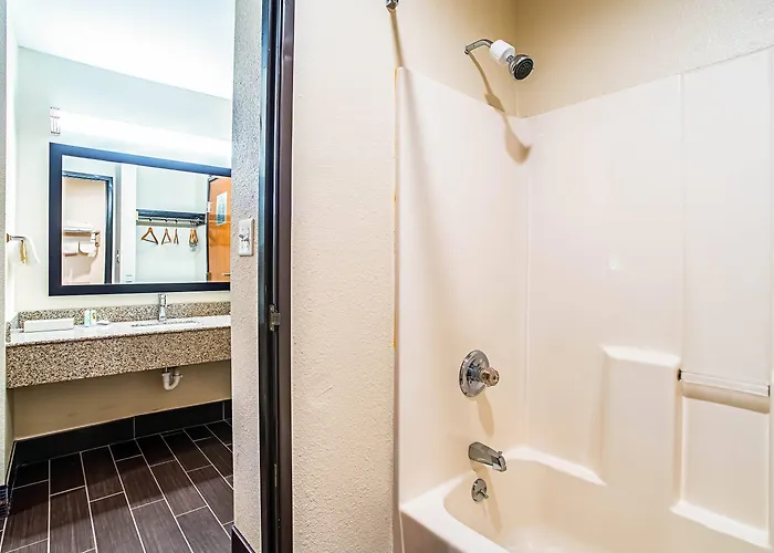 Quality Area Hotel